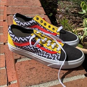 Pattern vans